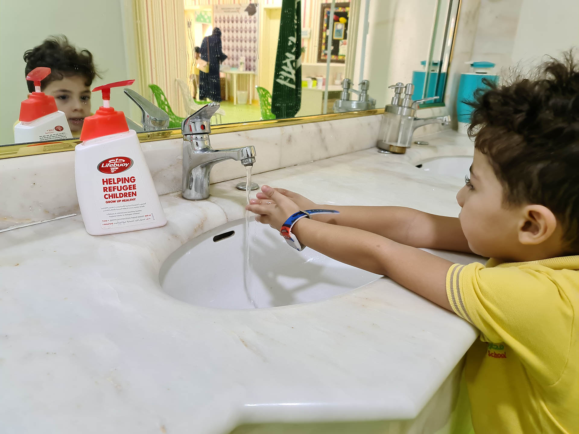 Kids learning proper washing hands 